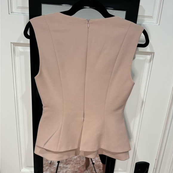 BCBG Maxazria blush pendant top XS - Picture 3 of 6